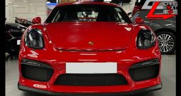 Porsche CAYMAN GT4