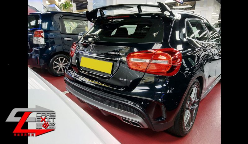 Mercedes Benz GLA45 AMG full