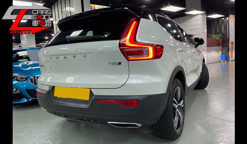 Volvo XC40 T5 R design full