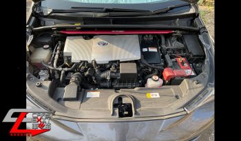 Toyota Prius full