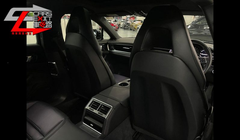 Porsche PANAMERA 4 SPORT TURISMO full
