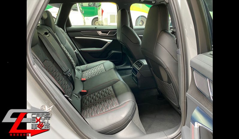 Audi RS6 AVANT full